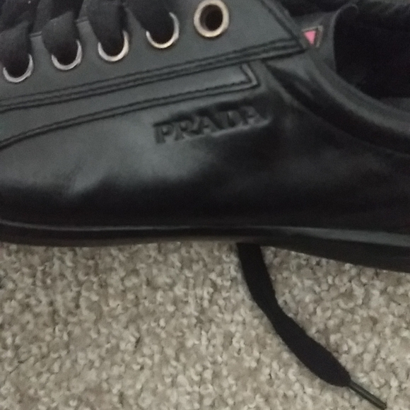 Prada sneaker - Picture 6 of 9